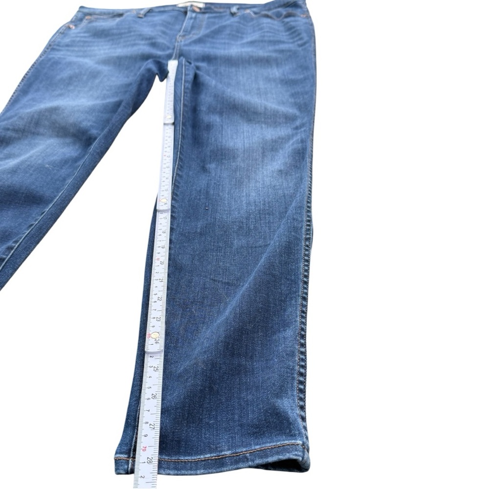 Madewell | Skinny High Rise | 34” - Picture 10 of 11